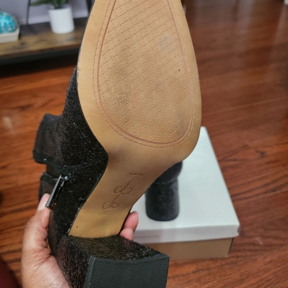 Boots - Picture 10 of 10